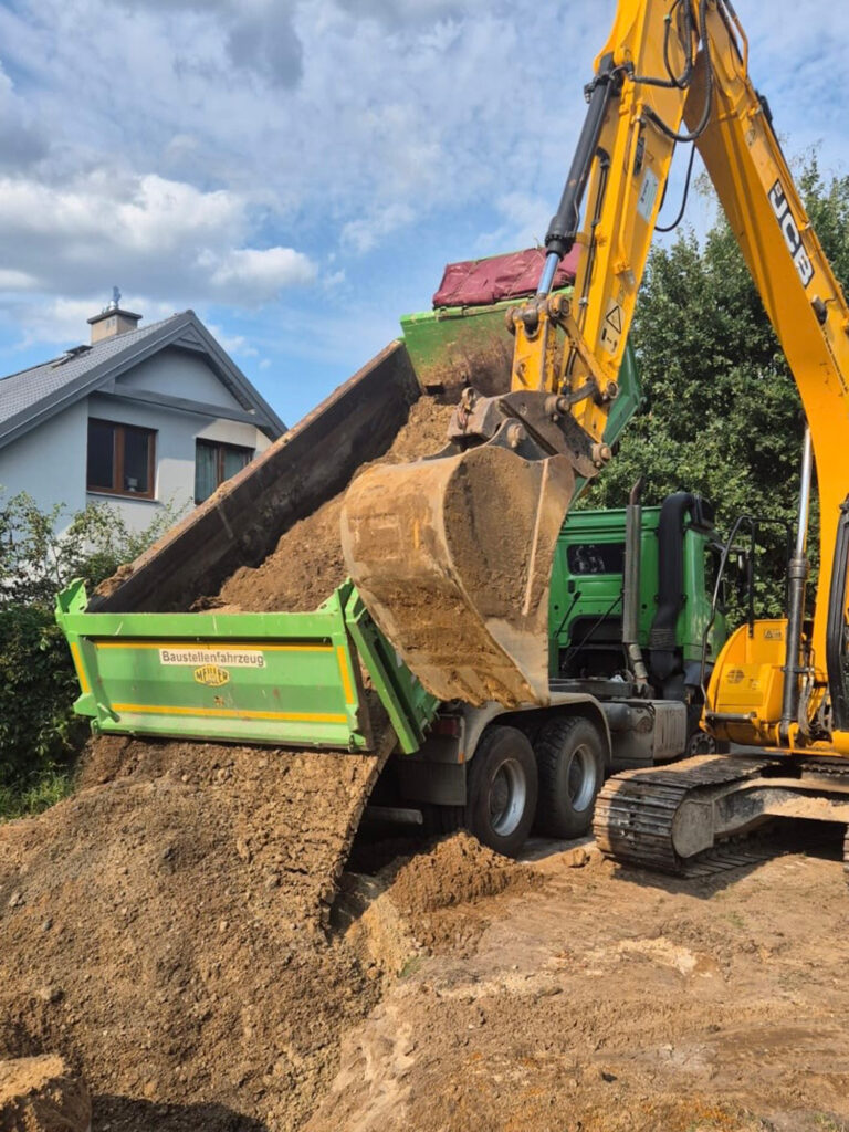 Budowa dróg i przyłączy wodnych Velio